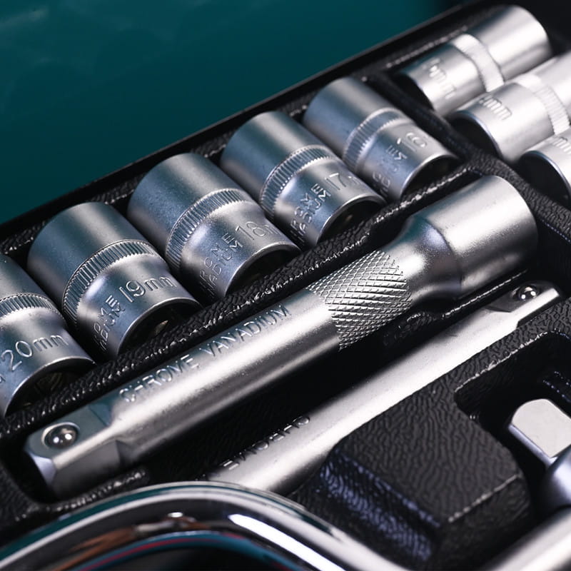 717306 PHIXWELL 24-teiliges Eisen-Steckdosen-Set